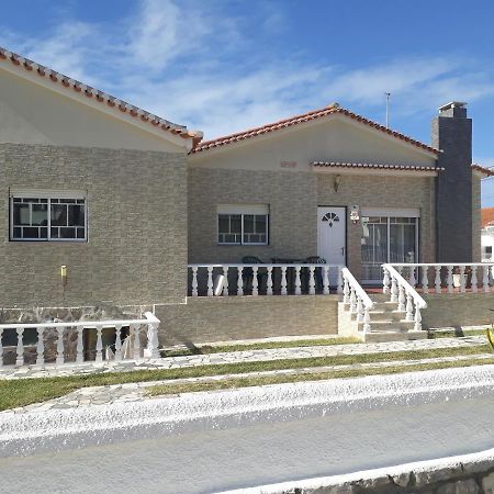 Nazare Villa North Wave Екстер'єр фото