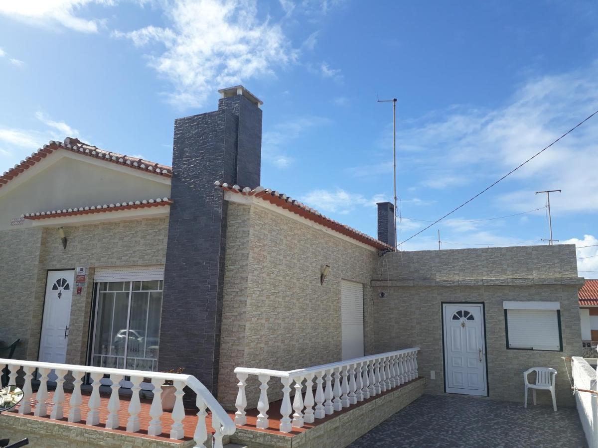 Nazare Villa North Wave Екстер'єр фото